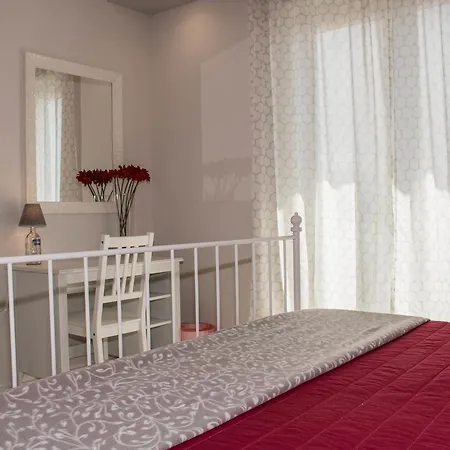 Geolja לינה וארוחת בוקר 3*